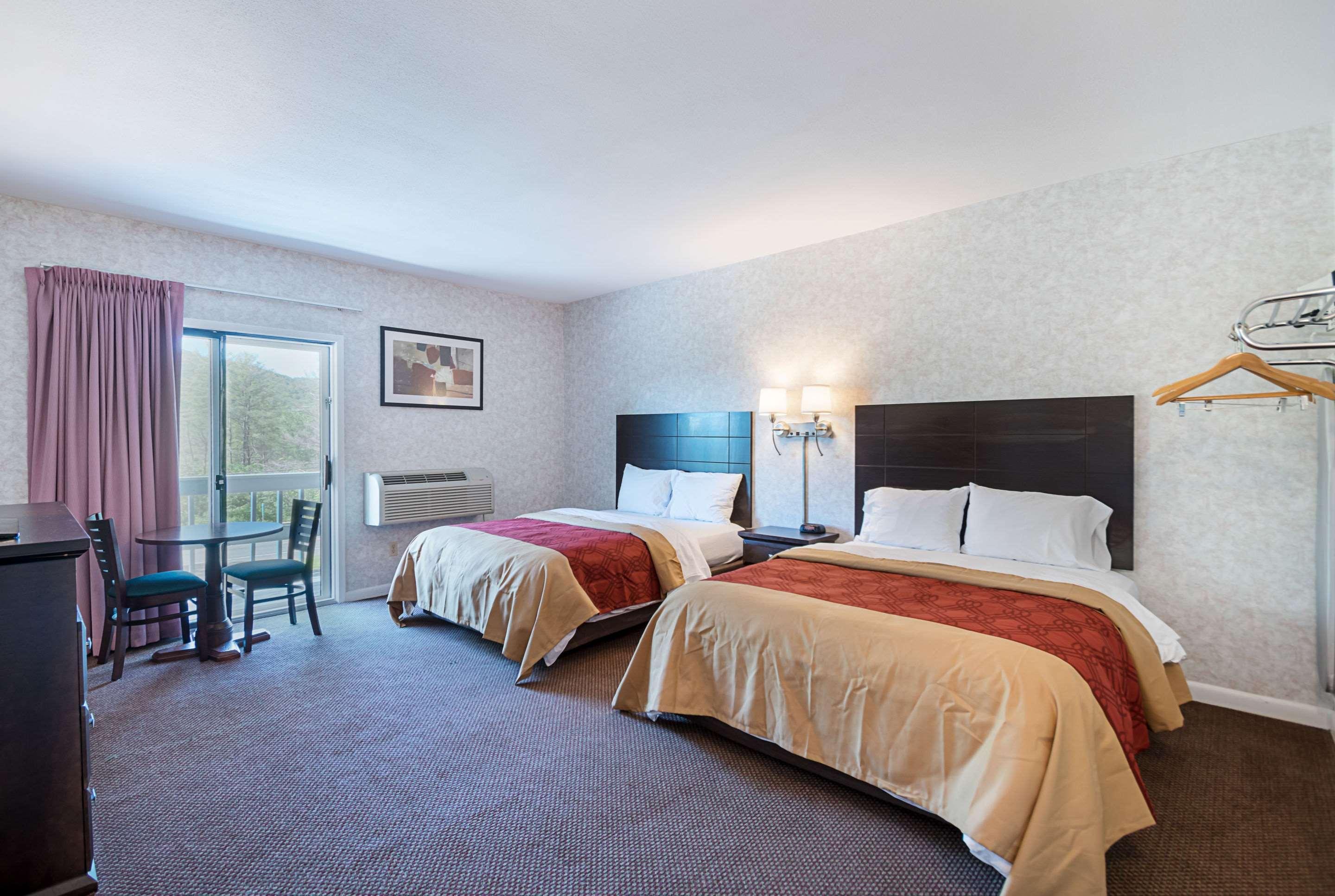 Econo Lodge Lee - Great Barrington Dış mekan fotoğraf