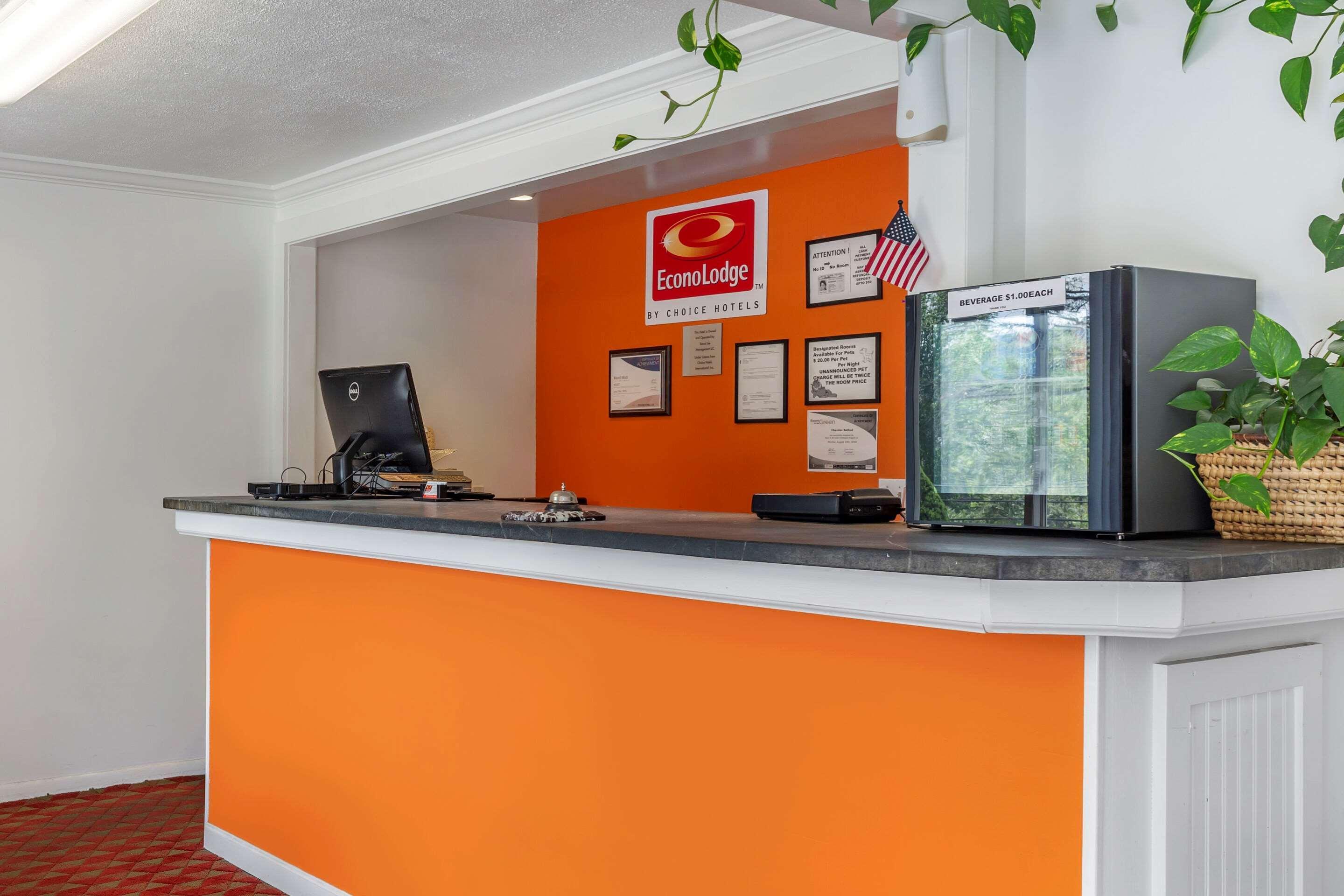 Econo Lodge Lee - Great Barrington Dış mekan fotoğraf