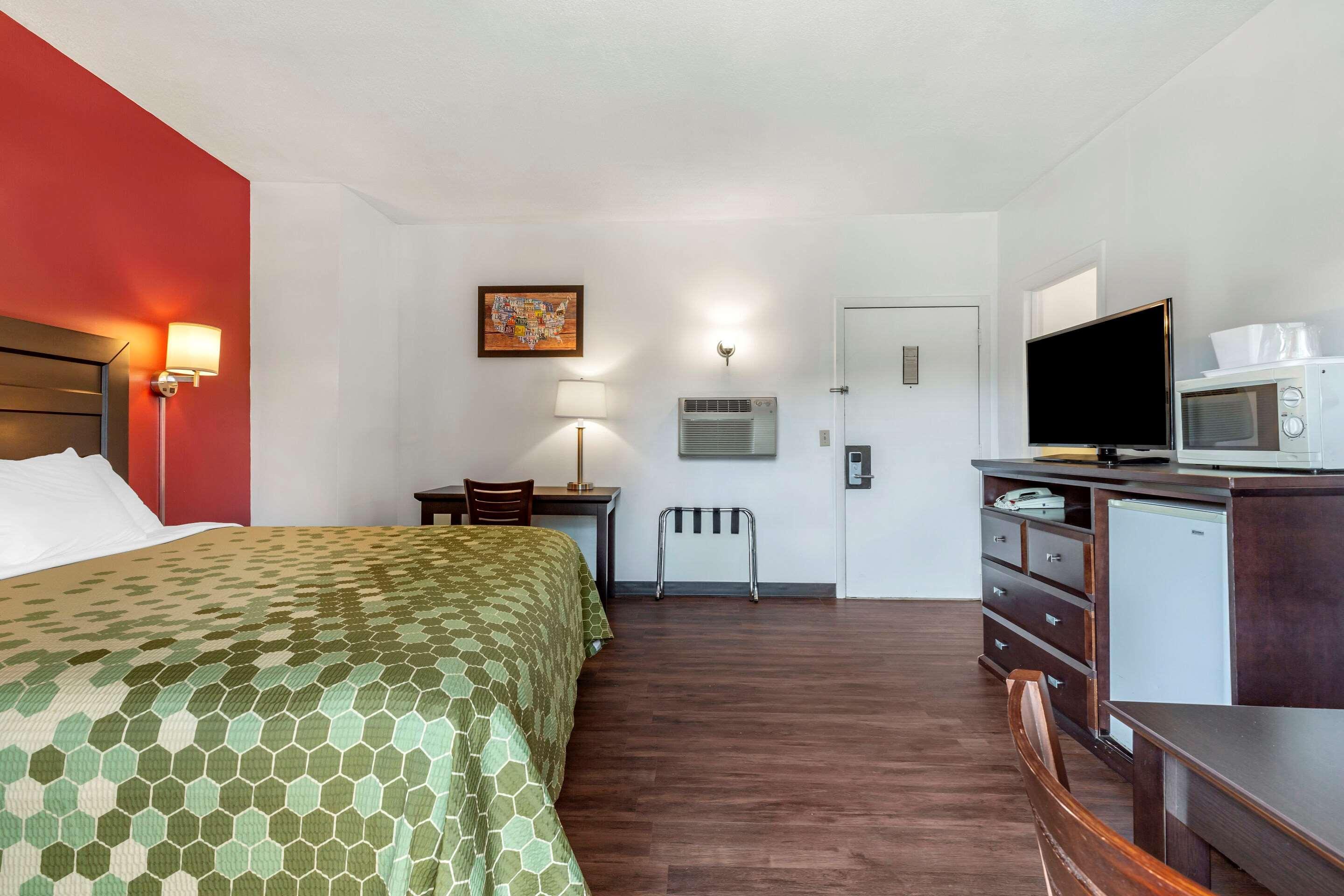 Econo Lodge Lee - Great Barrington Dış mekan fotoğraf